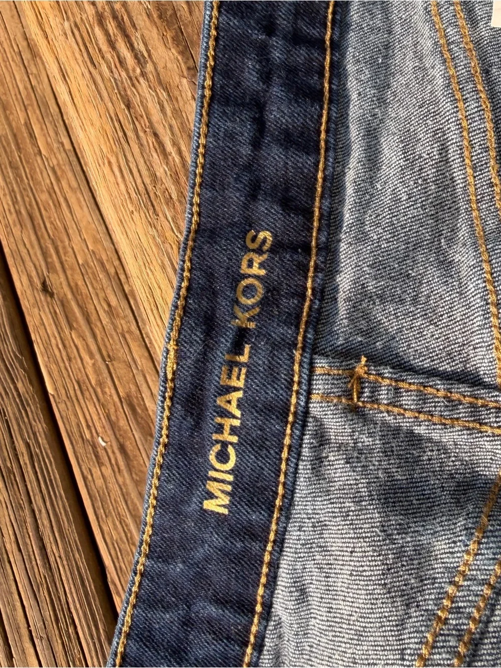 Michael Kors Denim Mini Skirt Women’s Size 6 Dark Wash Sailor Gold Button